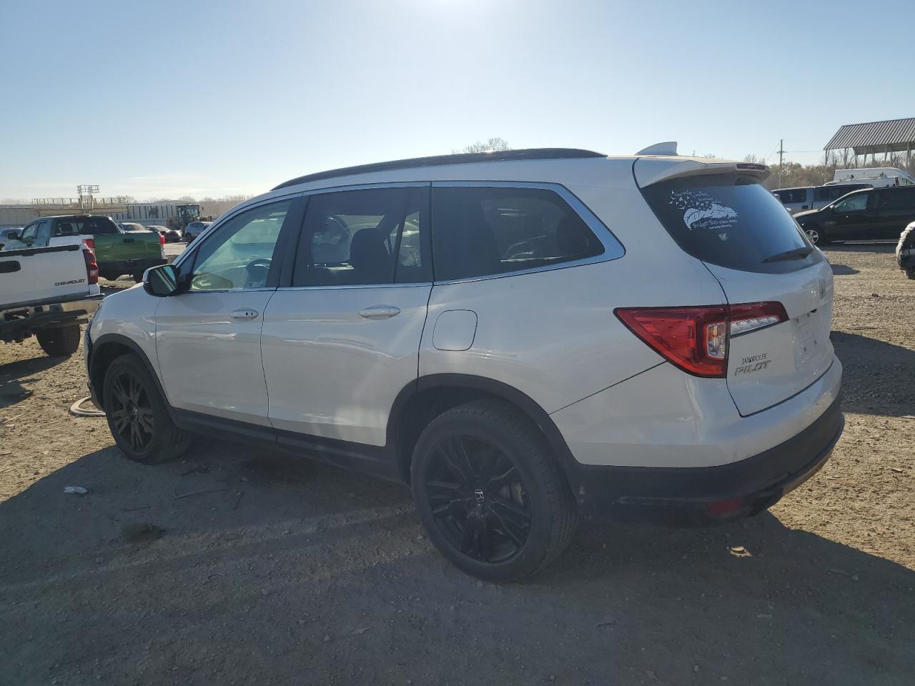 Obraz 2 z 2021 HONDA PILOT SE 2021 z VIN 5FNYF6H22MB071363