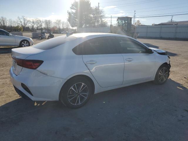 Изображение 3 2022 KIA FORTE FE 2022 с VIN 3KPF24AD8NE424831