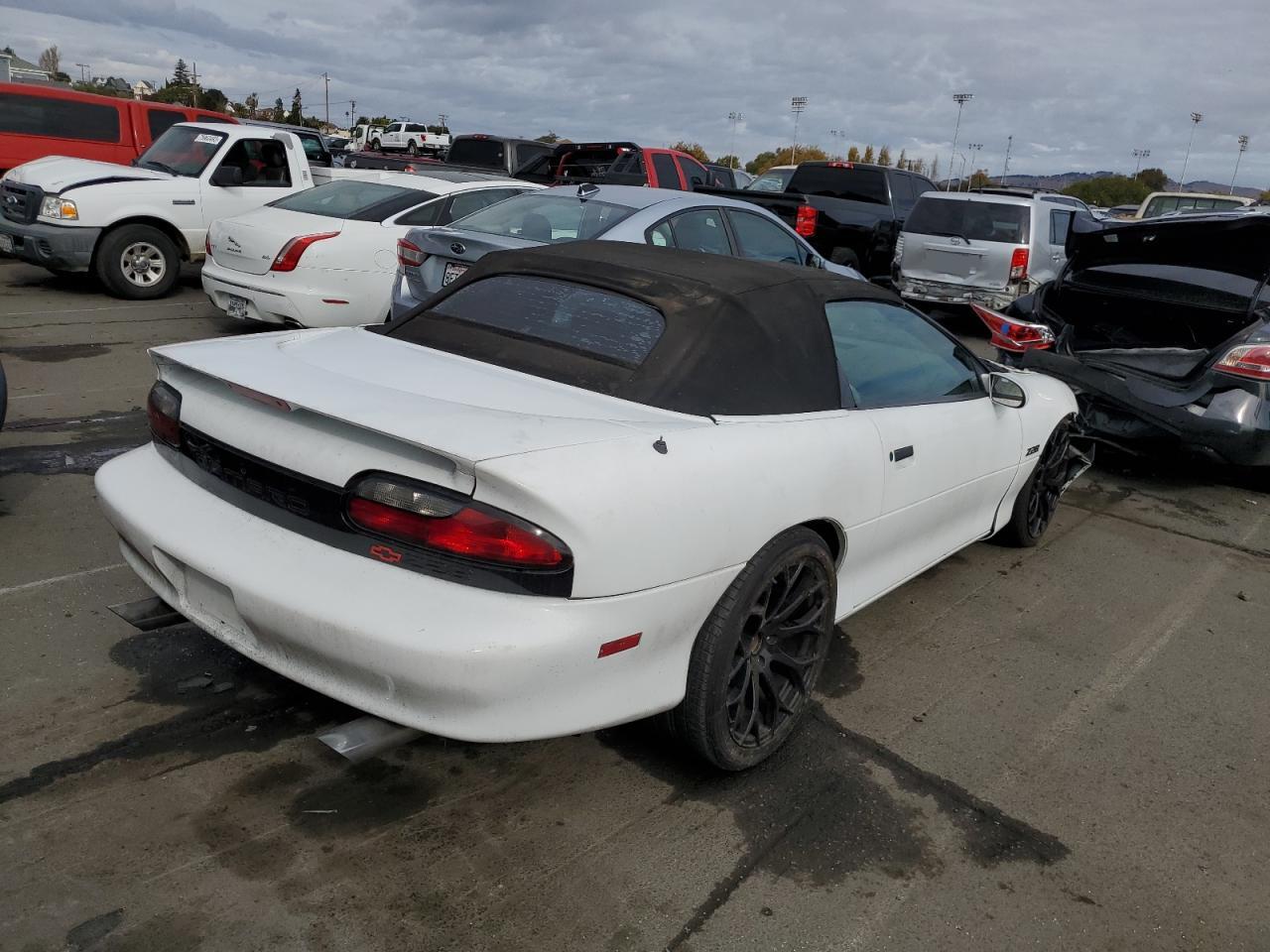 Изображение 3 1996 CHEVROLET CAMARO Z28 1996 с VIN 2G1FP32P4T2146365