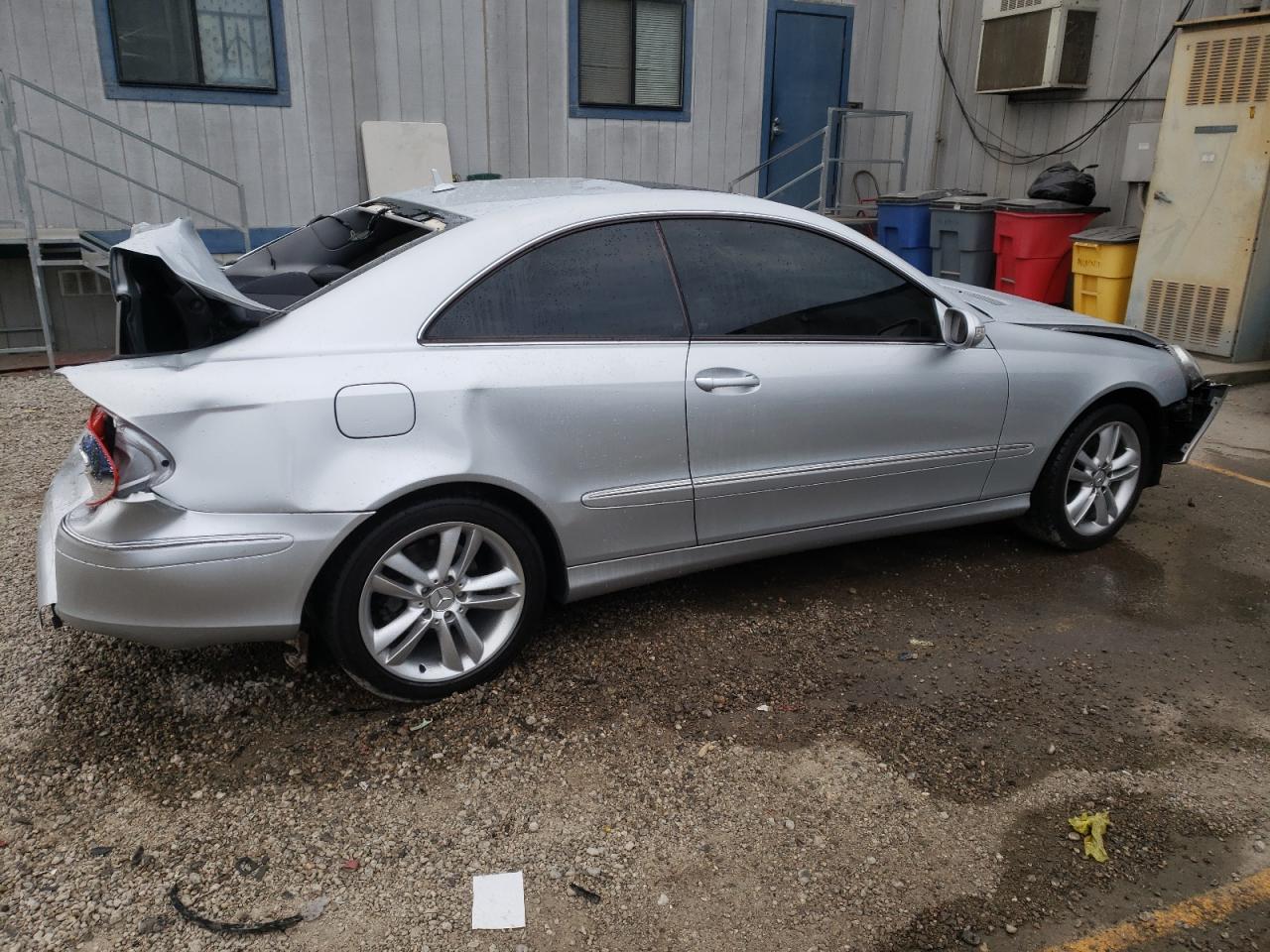 Image 3 of 2007 MERCEDES-BENZ CLK 350 2007 with VIN WDBTJ56H67F211181