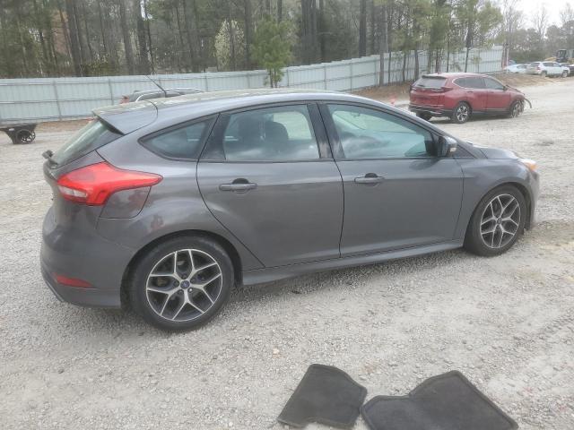 Image 3 of 2015 FORD FOCUS SE 2015 with VIN 1FADP3K2XFL360712