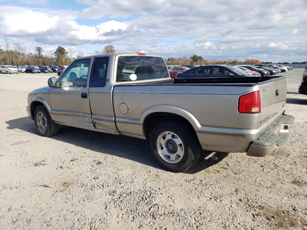 Obraz 2 z 1998 GMC SONOMA  1998 z VIN 1GTCS194XW8521028