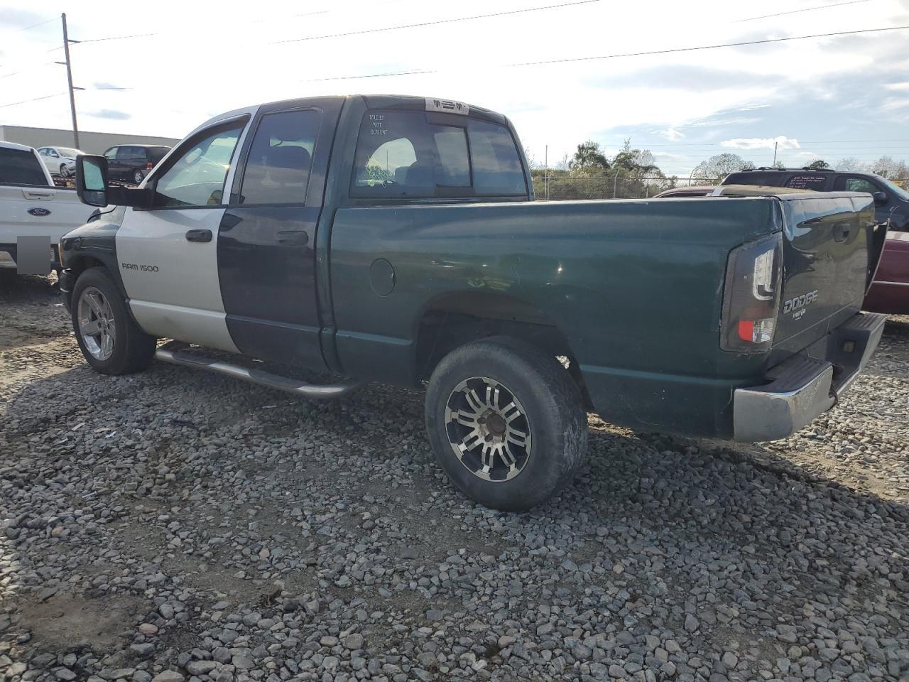 Obraz 2 z 2002 DODGE RAM 1500  2002 z VIN 3D7HA18N22G188238