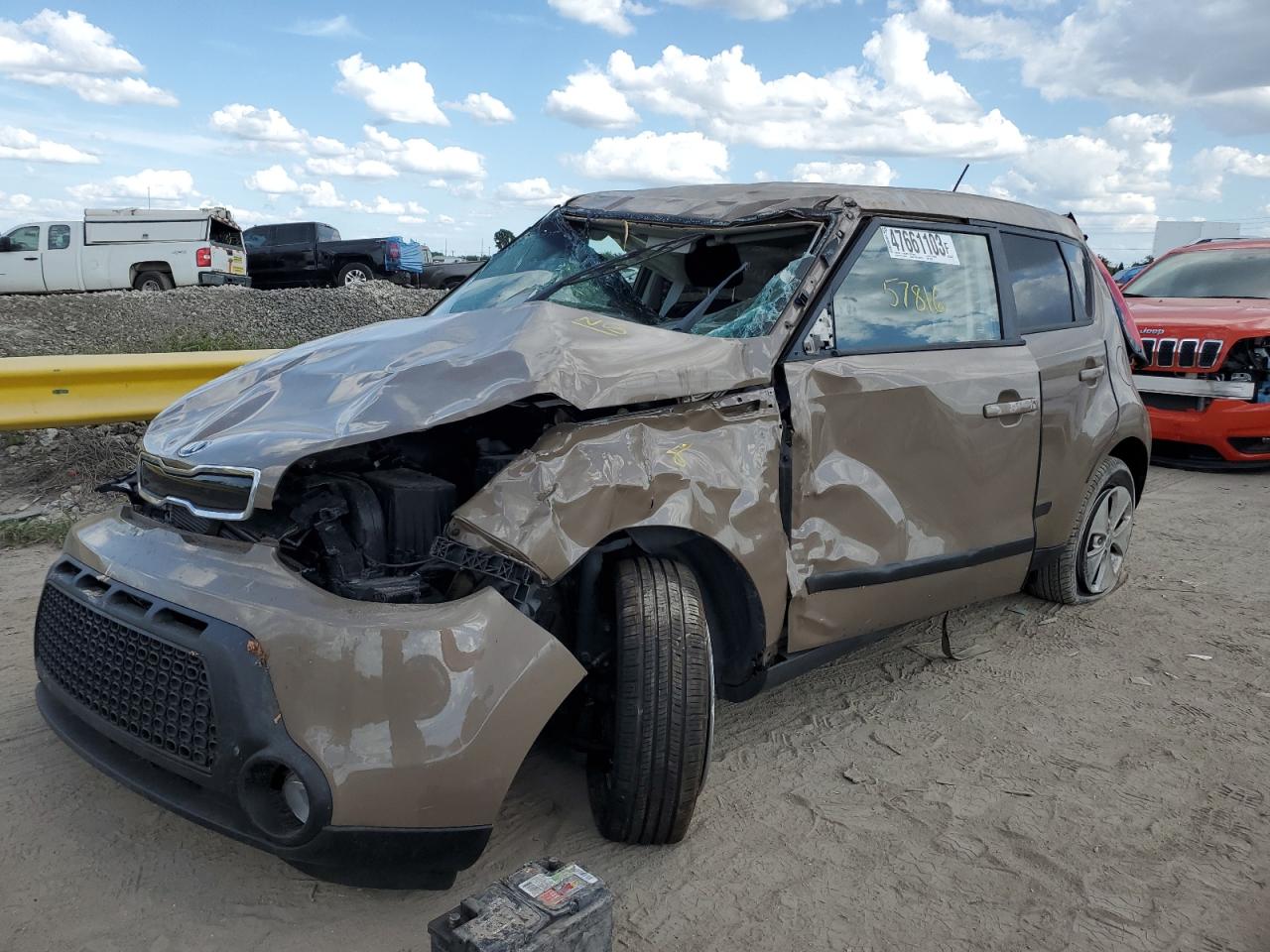 Image 1 of 2015 KIA SOUL  2015 with VIN KNDJN2A20F7161580