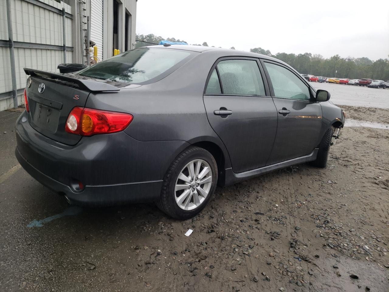 Obraz 3 z 2010 TOYOTA COROLLA BASE 2010 z VIN 2T1BU4EE5AC274908