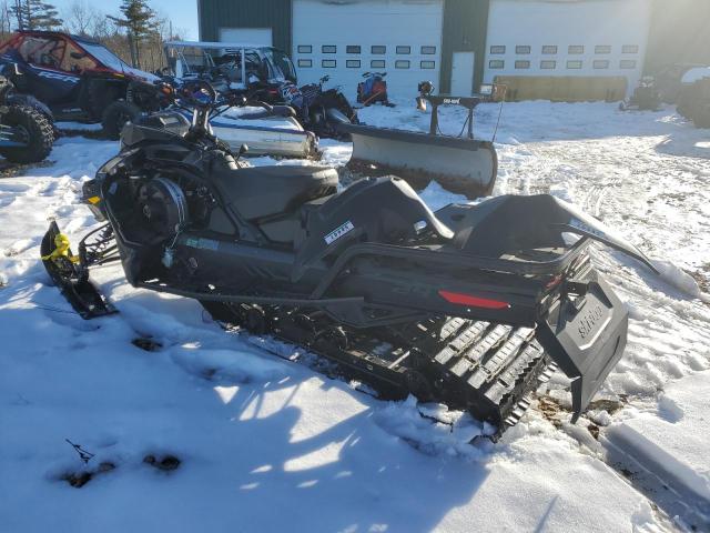 Image 3 of 2024 SKI DOO SNOWMOBILE 2024 with VIN 2BPSASRA8RV000139