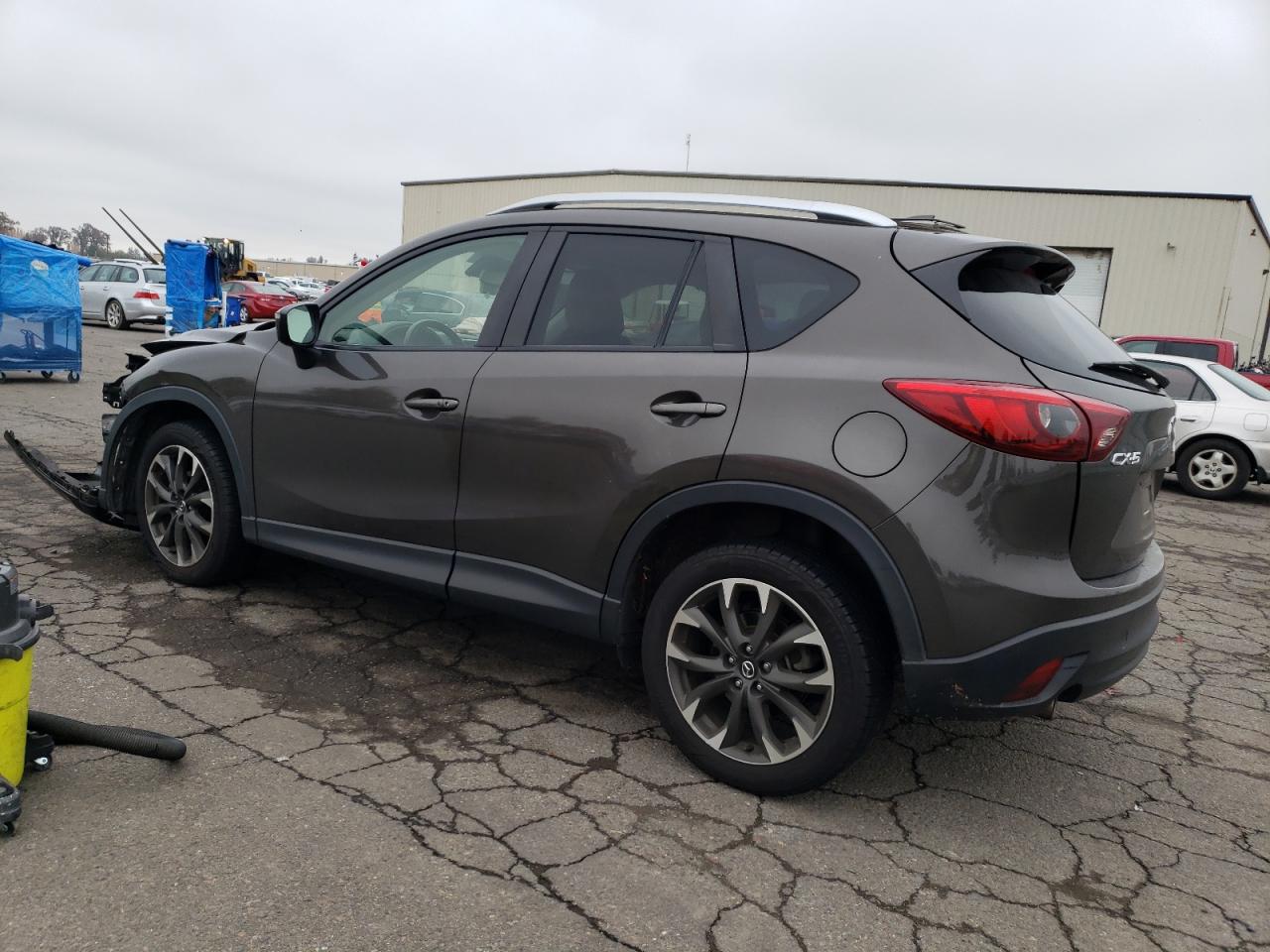 Image 2 of 2016 MAZDA CX-5 GT 2016 with VIN JM3KE2DY5G0667427