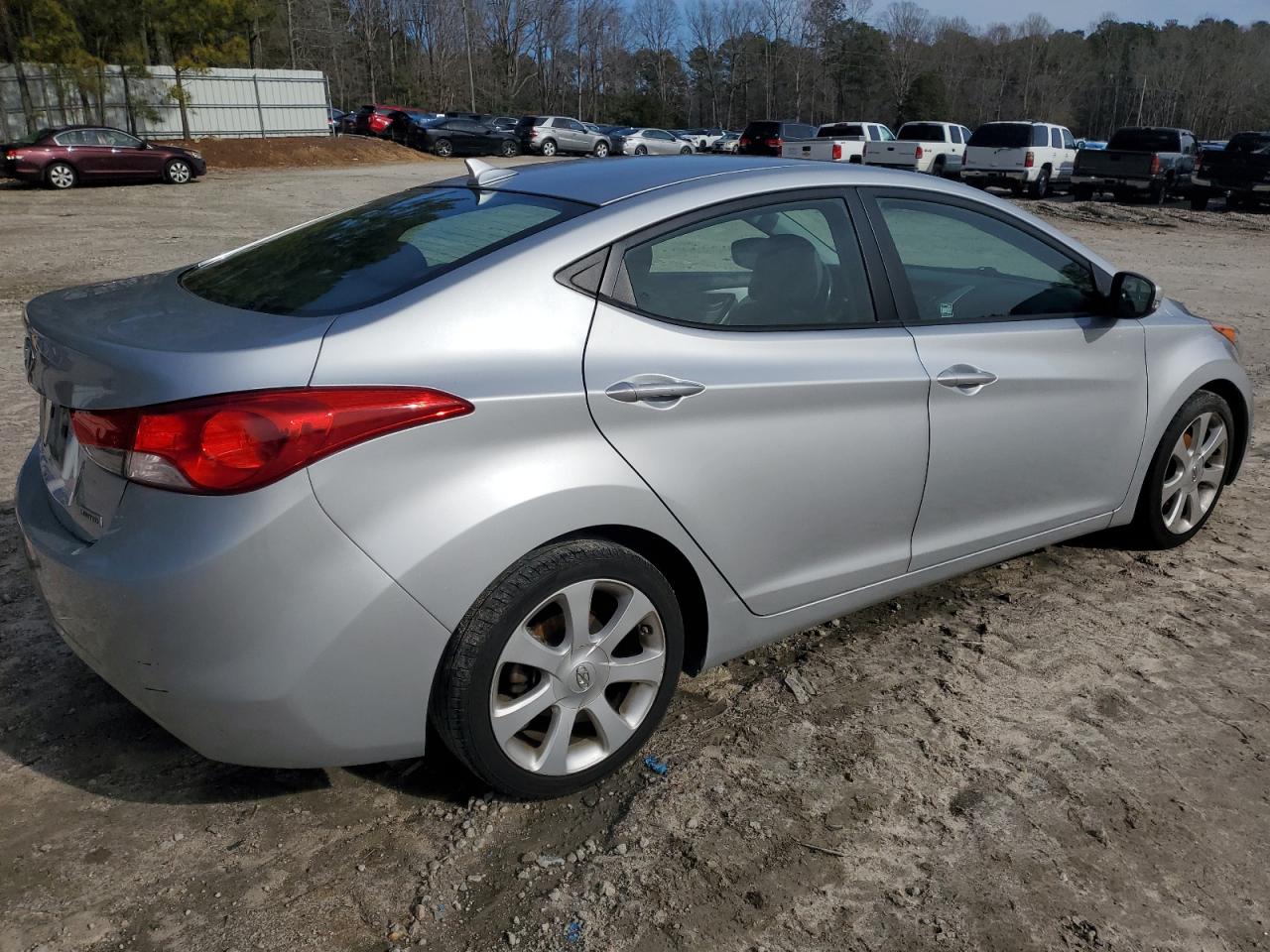 Obraz 3 z 2013 HYUNDAI ELANTRA GLS 2013 z VIN 5NPDH4AE3DH450018