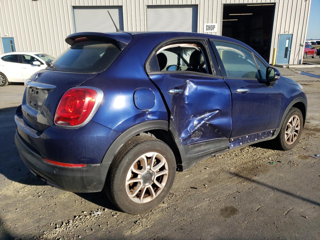 Изображение 3 2017 FIAT 500X POP 2017 с VIN ZFBCFXAB0HP627596