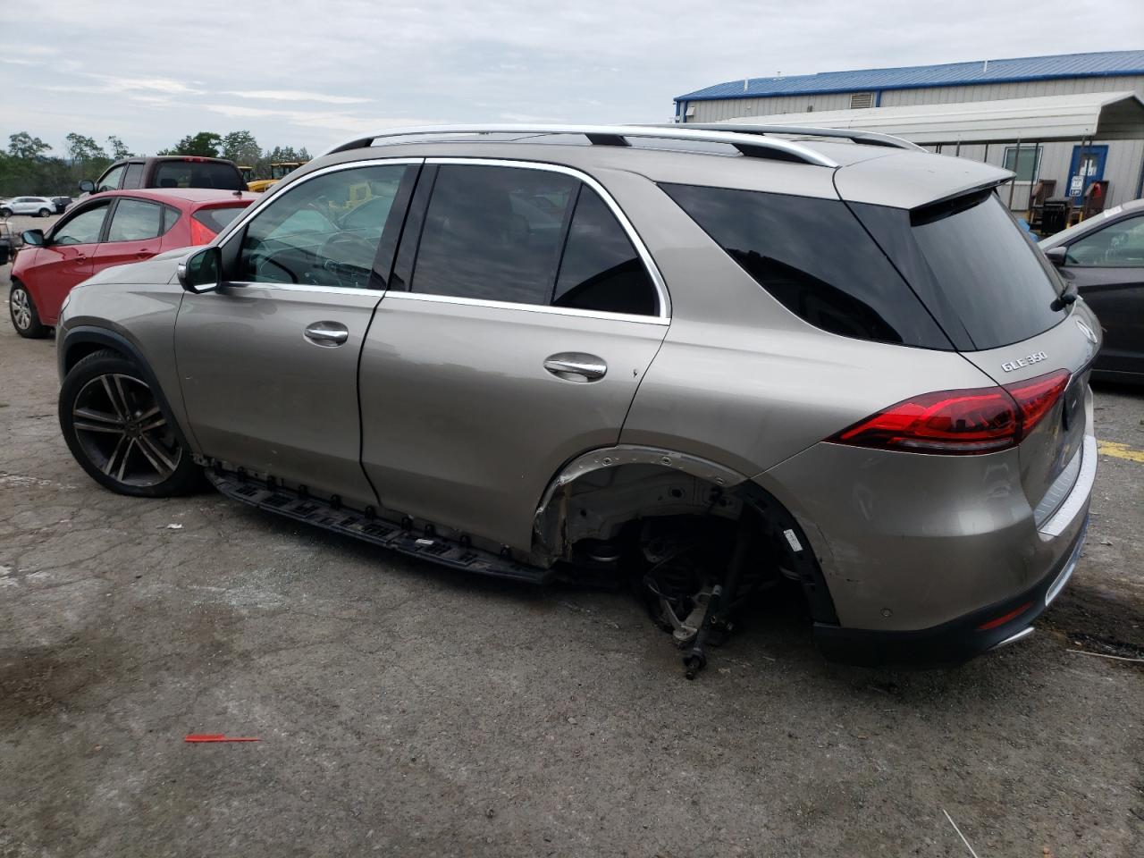 Изображение 2 2022 MERCEDES-BENZ GLE 350 4MATIC 2022 с VIN 4JGFB4KB4NA587228