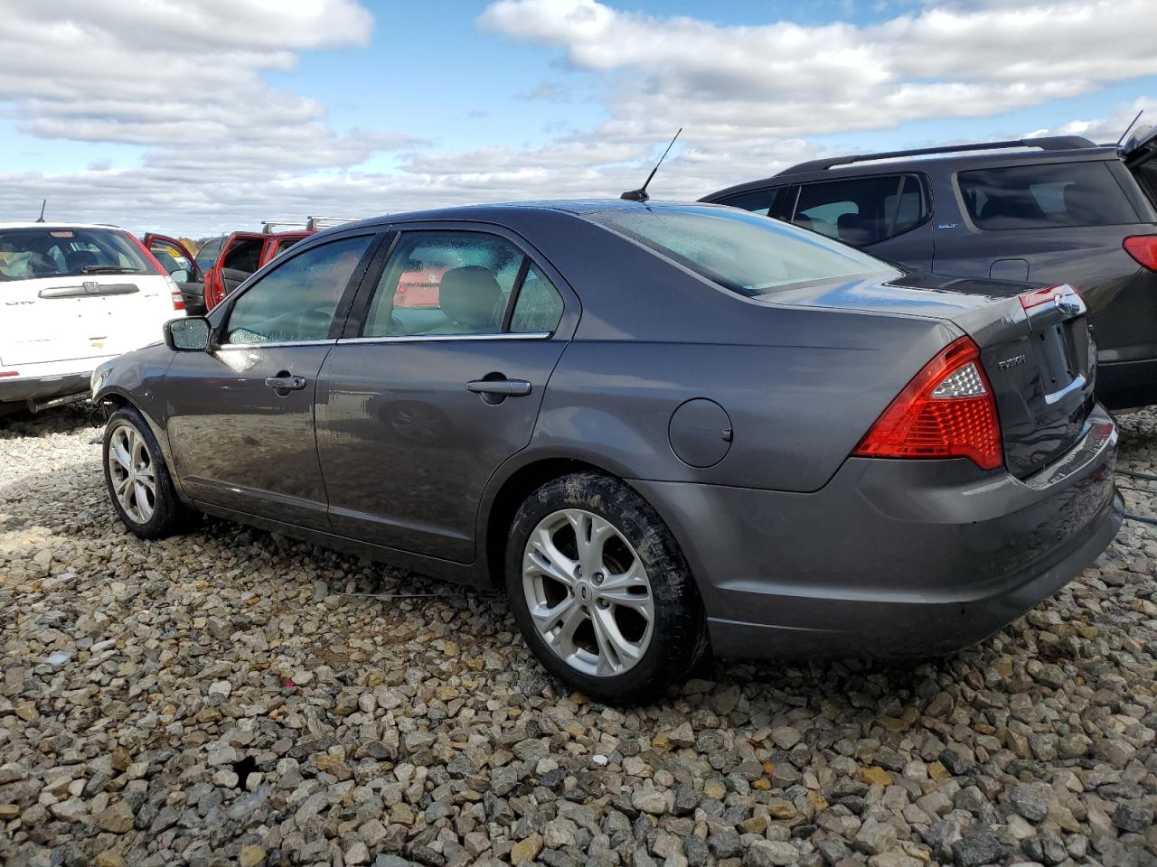 Obraz 2 z 2012 FORD FUSION SE 2012 z VIN 3FAHP0HA3CR212798
