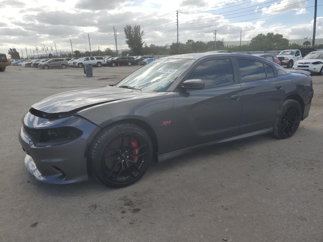 Obraz 1 z 2019 DODGE CHARGER SCAT PACK 2019 z VIN 2C3CDXGJXKH721454