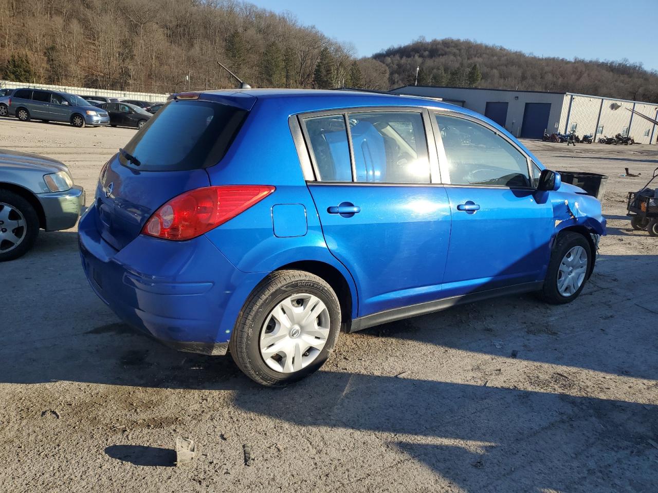 Obraz 3 z 2010 NISSAN VERSA S 2010 z VIN 3N1BC1CP0AL356194