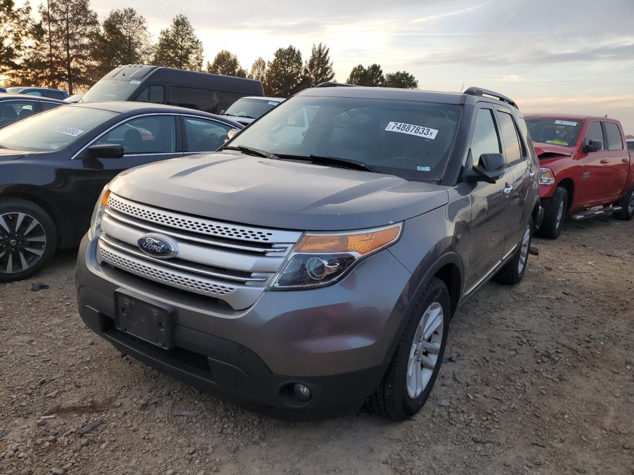 Obraz 1 z 2013 FORD EXPLORER XLT 2013 z VIN 1FM5K8D84DGB89307