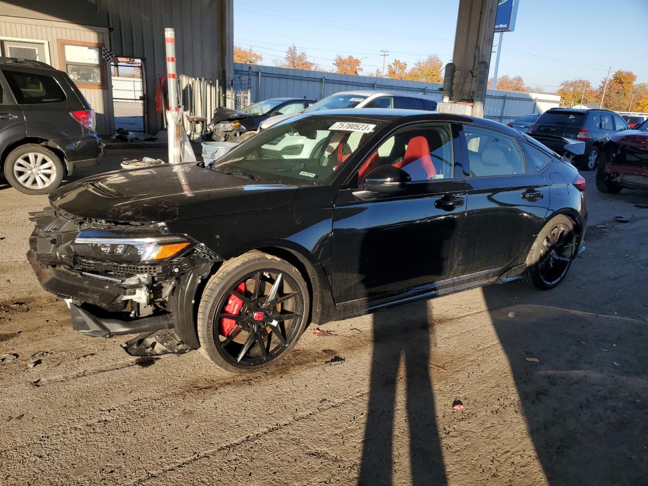Изображение 1 2023 HONDA CIVIC TYPE-R 2023 с VIN JHMFL5G4XPX001986
