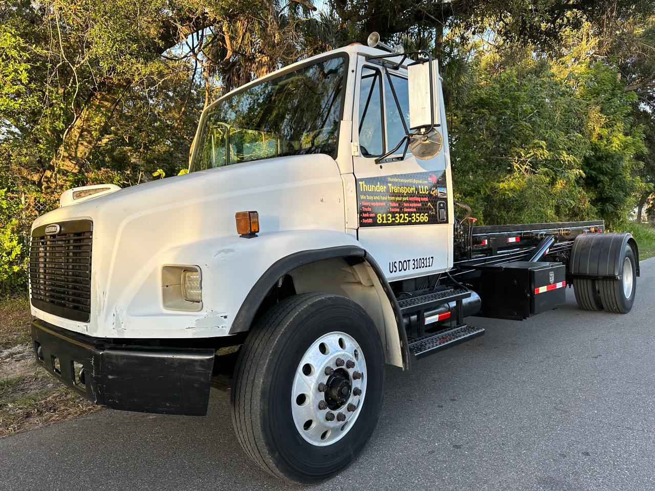 Изображение 2 2001 FREIGHTLINER MEDIUM CONVENTIONAL FL80 2001 с VIN 1FVHBXBVX1HJ43690