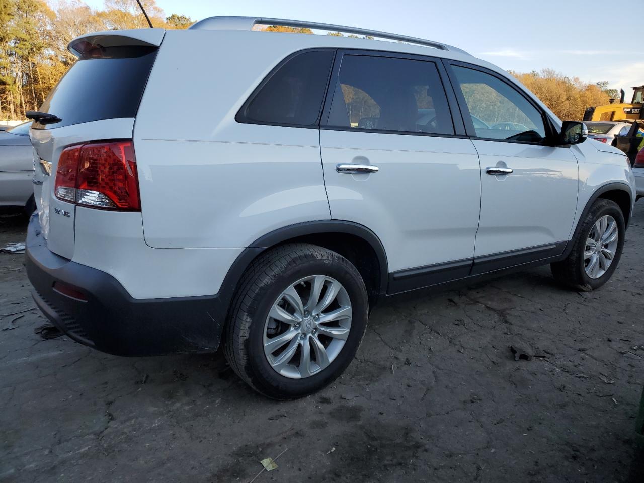 Изображение 3 2011 KIA SORENTO EX 2011 с VIN 5XYKU4A20BG043352