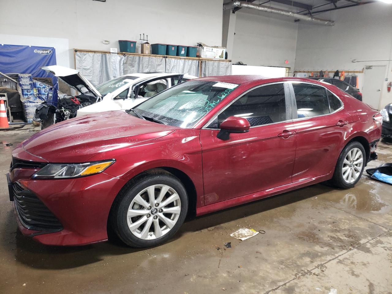 Obraz 1 z 2019 TOYOTA CAMRY L 2019 z VIN 4T1B11HK6KU843063