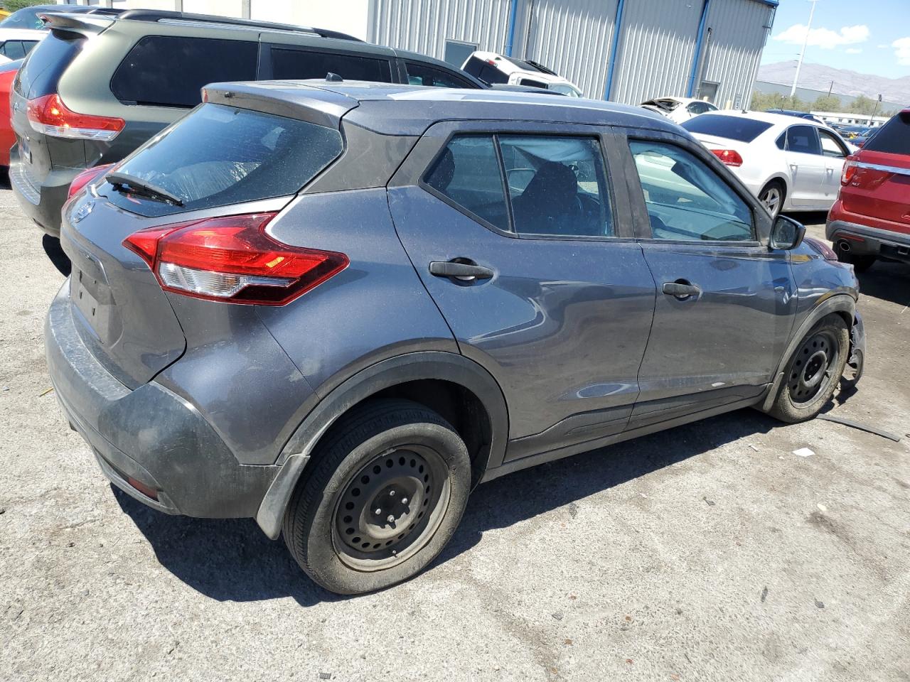 Image 3 of 2018 NISSAN KICKS S 2018 with VIN 3N1CP5CU4JL543055