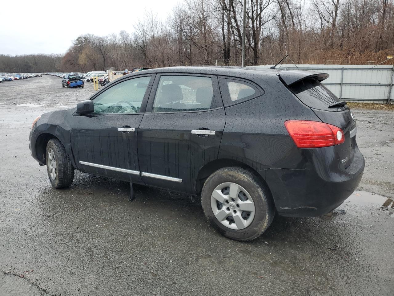 Image 2 of 2011 NISSAN ROGUE S 2011 with VIN JN8AS5MVXBW679054