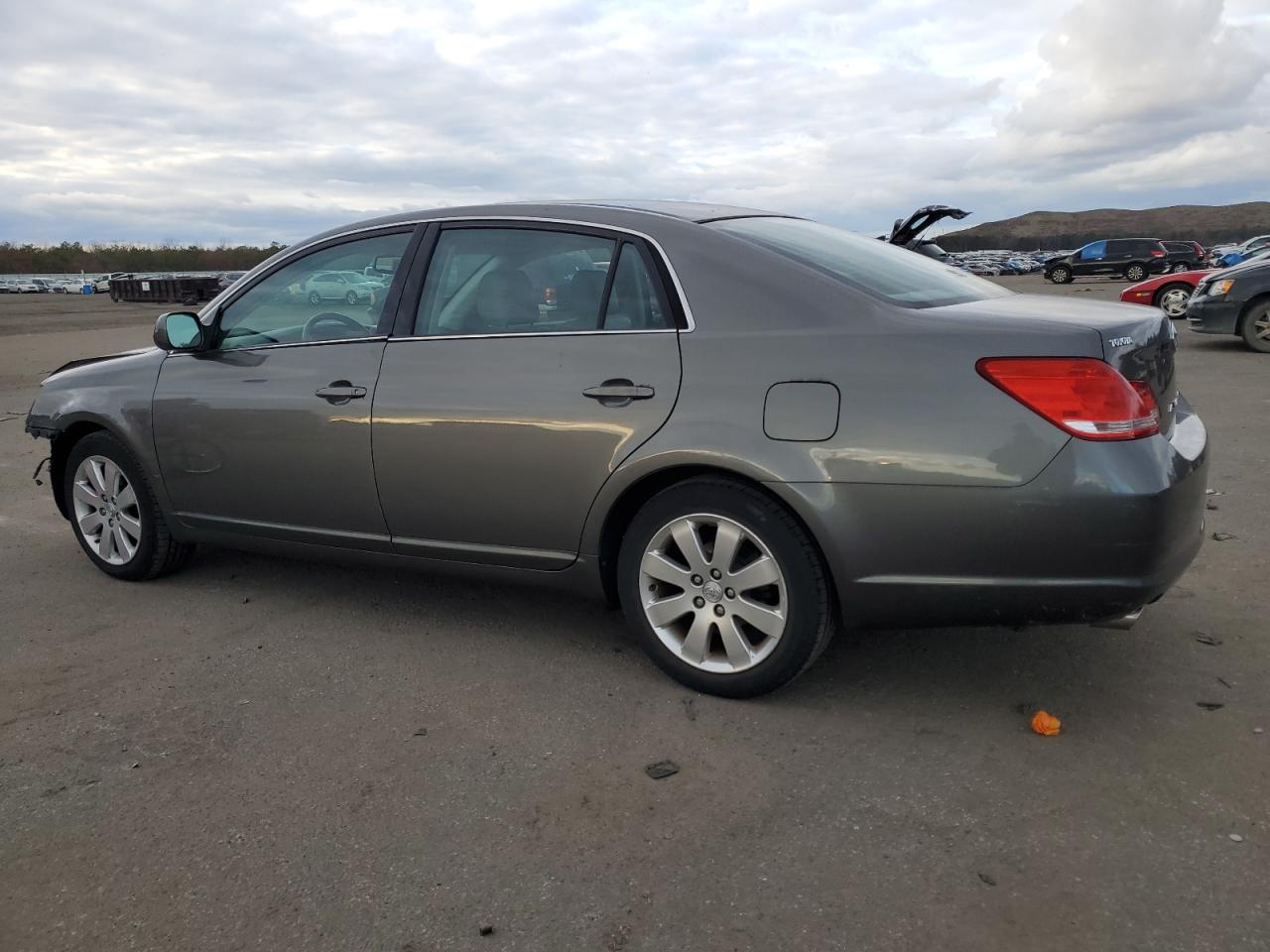 Изображение 2 2006 TOYOTA AVALON XL 2006 с VIN 4T1BK36B46U076931