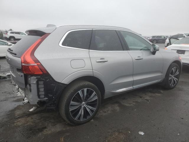 Image 3 of 2022 VOLVO XC60 B5 INSCRIPTION 2022 with VIN YV4L12RL9N1925507