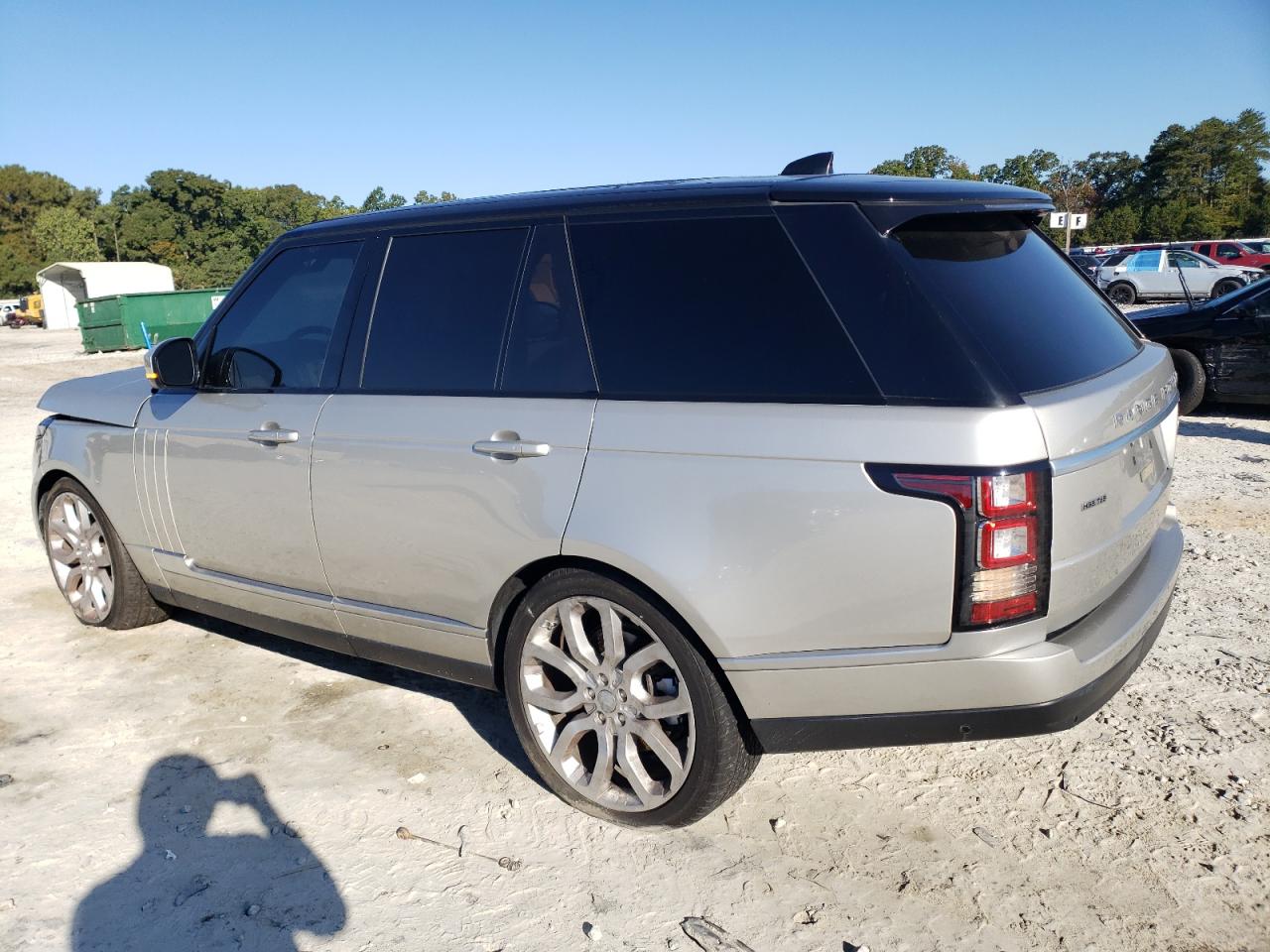 Image 2 of 2017 LAND ROVER RANGE ROVER HSE 2017 with VIN SALGS2FK5HA353250