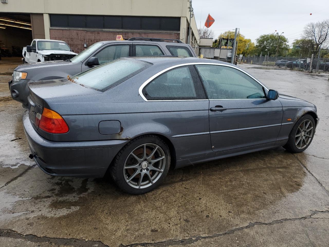 Изображение 3 2001 BMW 330 CI 2001 с VIN WBABN53421JU33799