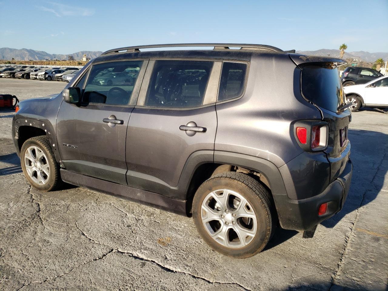 Изображение 2 2019 JEEP RENEGADE LIMITED 2019 с VIN ZACNJAD17KPK22721