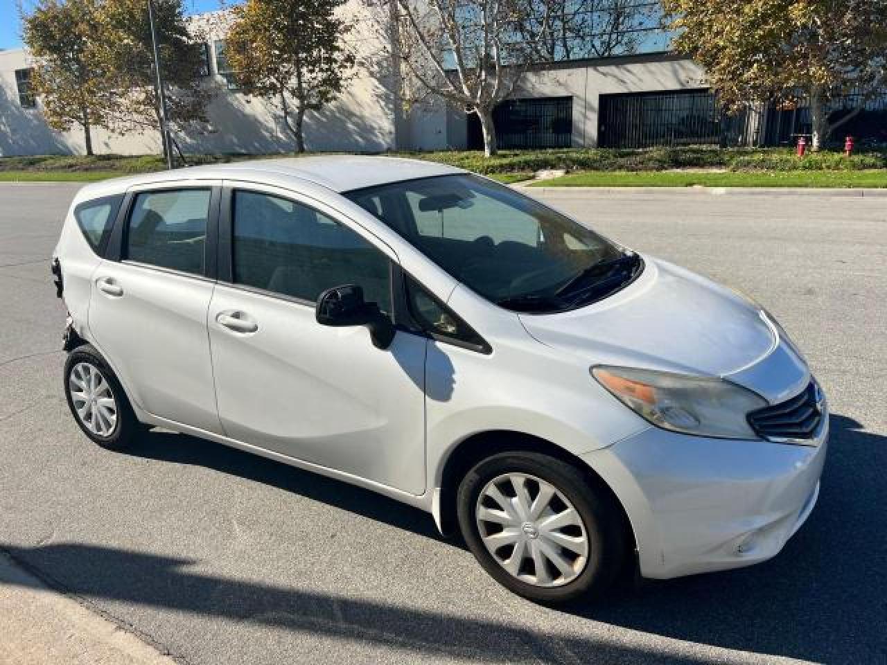 Изображение Nissan Versa Note S (Sr)/S Plus/Sv 2014