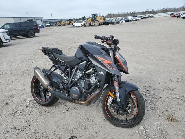 2017 KTM 1290 SUPER DUKE R 2017 image