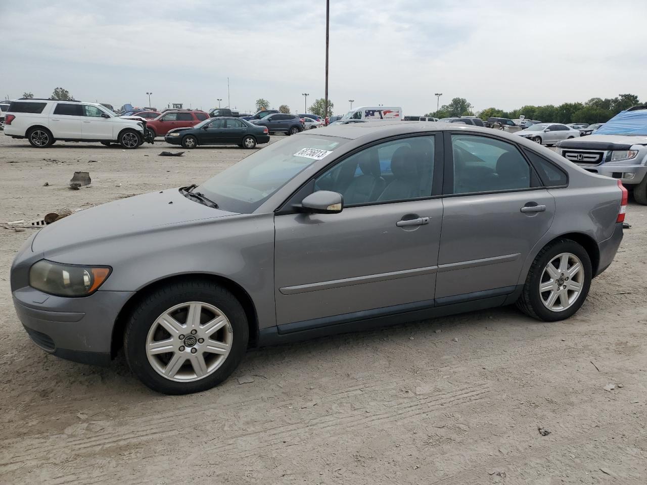 Image 1 of 2006 VOLVO S40 2.4I 2006 with VIN YV1MS382362154230