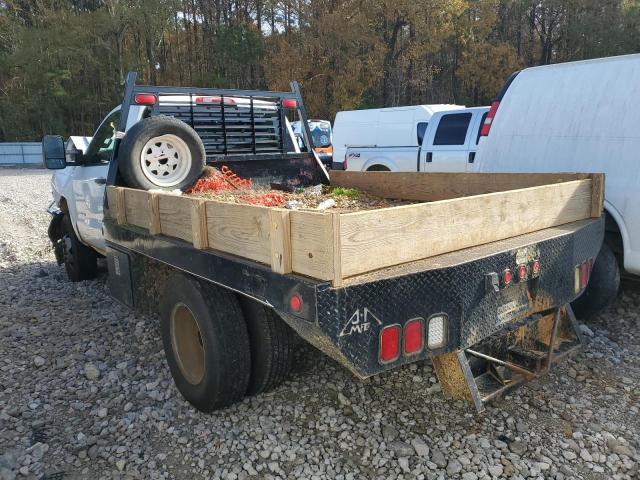 Image 2 of 2015 CHEVROLET SILVERADO C3500 2015 with VIN 1GB3CYC88FF172582