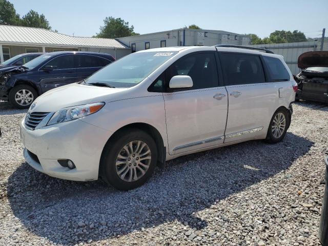 Obraz 1 z 2017 TOYOTA SIENNA XLE 2017 z VIN 5TDYZ3DC9HS803655