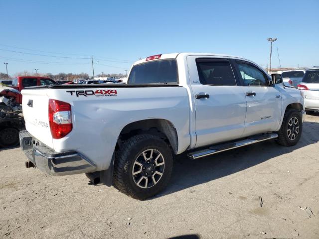 Изображение 3 2017 TOYOTA TUNDRA CREWMAX SR5 2017 с VIN 5TFDW5F1XHX594113