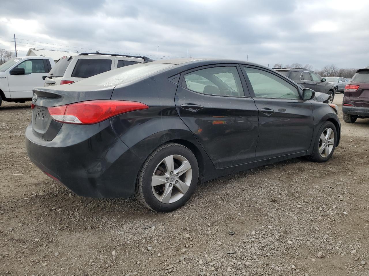 Obraz 3 z 2013 HYUNDAI ELANTRA GLS 2013 z VIN 5NPDH4AE1DH191335