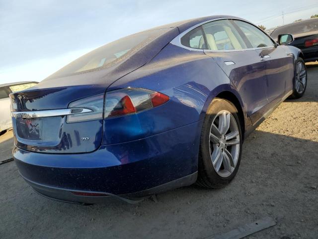 Obraz 3 z 2015 TESLA MODEL S  2015 z VIN 5YJSA1E1XFF112876