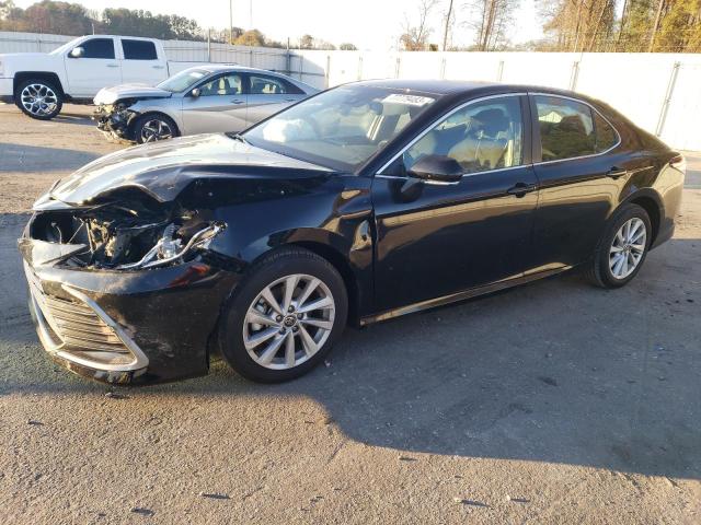 Изображение 1 2022 TOYOTA CAMRY LE 2022 с VIN 4T1R11AK6NU673199