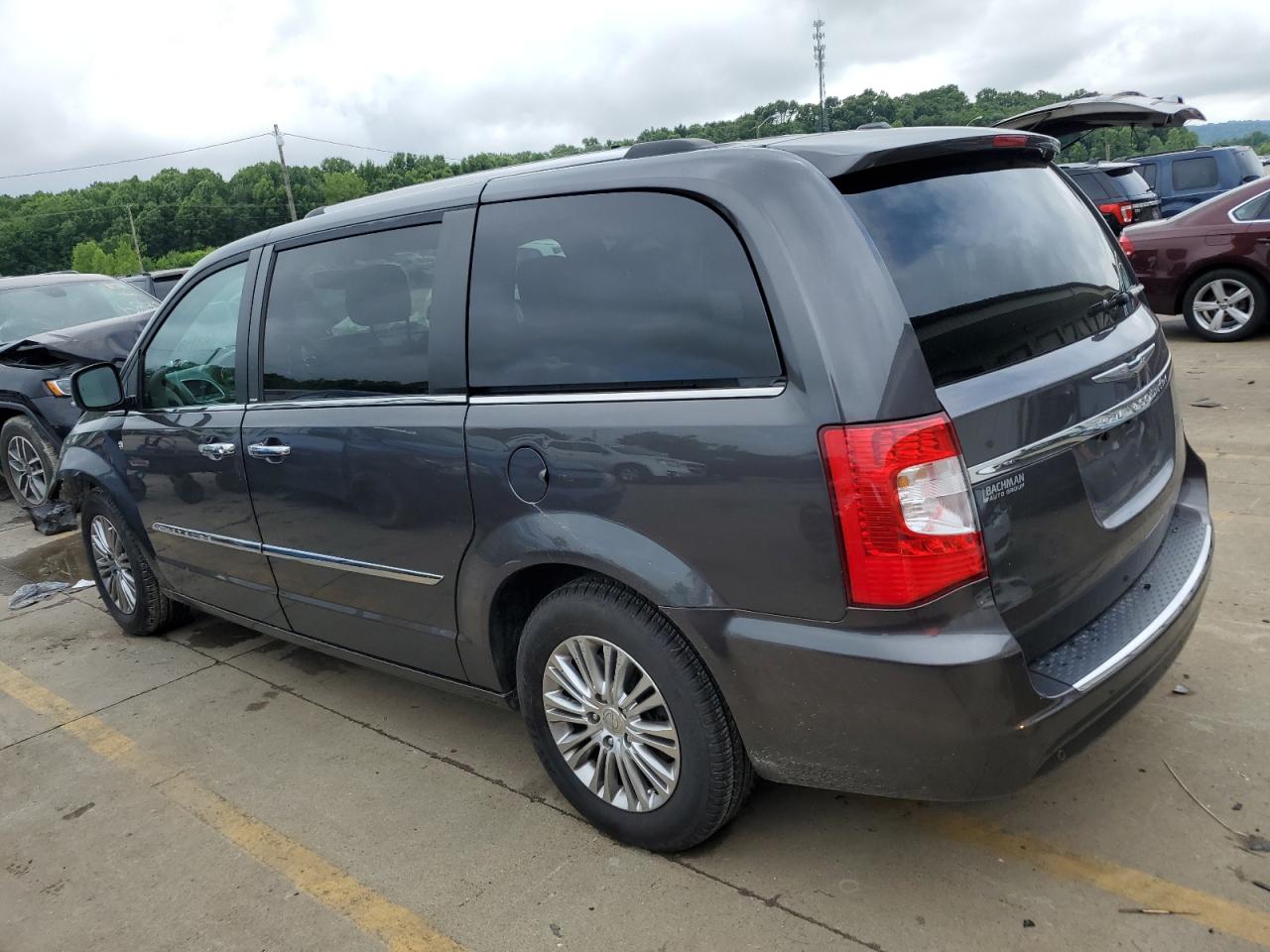 Image 2 of 2014 CHRYSLER TOWN & COUNTRY TOURING L 2014 with VIN 2C4RC1CG1ER341126