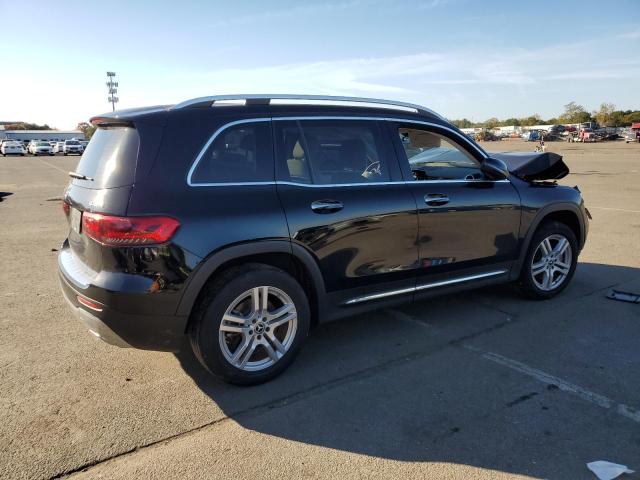 Image 3 of 2020 MERCEDES-BENZ GLB 250 4MATIC 2020 with VIN W1N4M4HB1LW055148