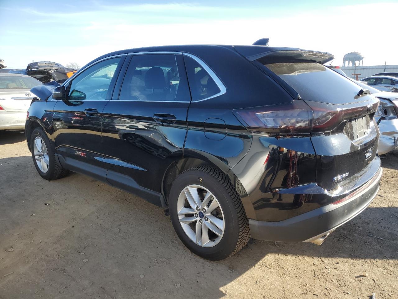 Obraz 2 z 2018 FORD EDGE SEL 2018 z VIN 2FMPK3J8XJBC10552