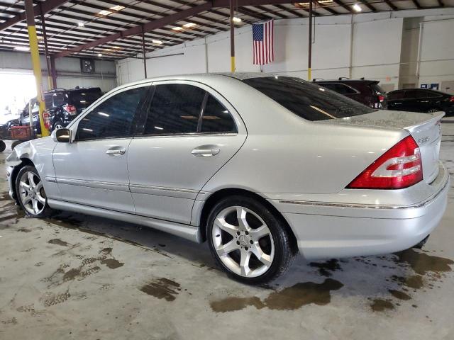 Image 2 of 2007 MERCEDES-BENZ C 230 2007 with VIN WDBRF52H27E025838