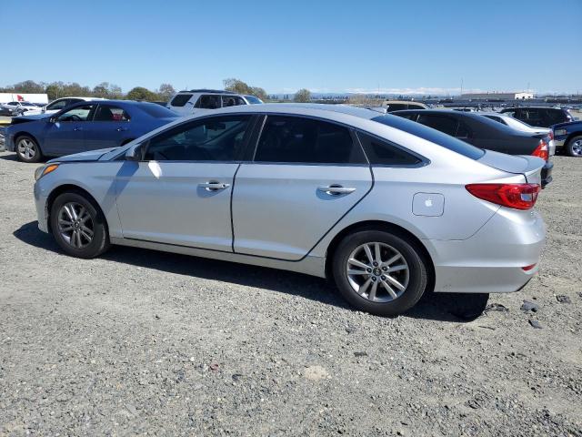Obraz 2 z 2017 HYUNDAI SONATA SE 2017 z VIN 5NPE24AF2HH542418