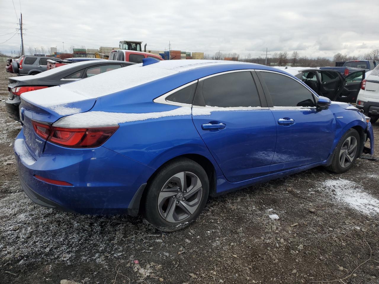 Изображение 3 2019 HONDA INSIGHT EX 2019 с VIN 19XZE4F53KE023219