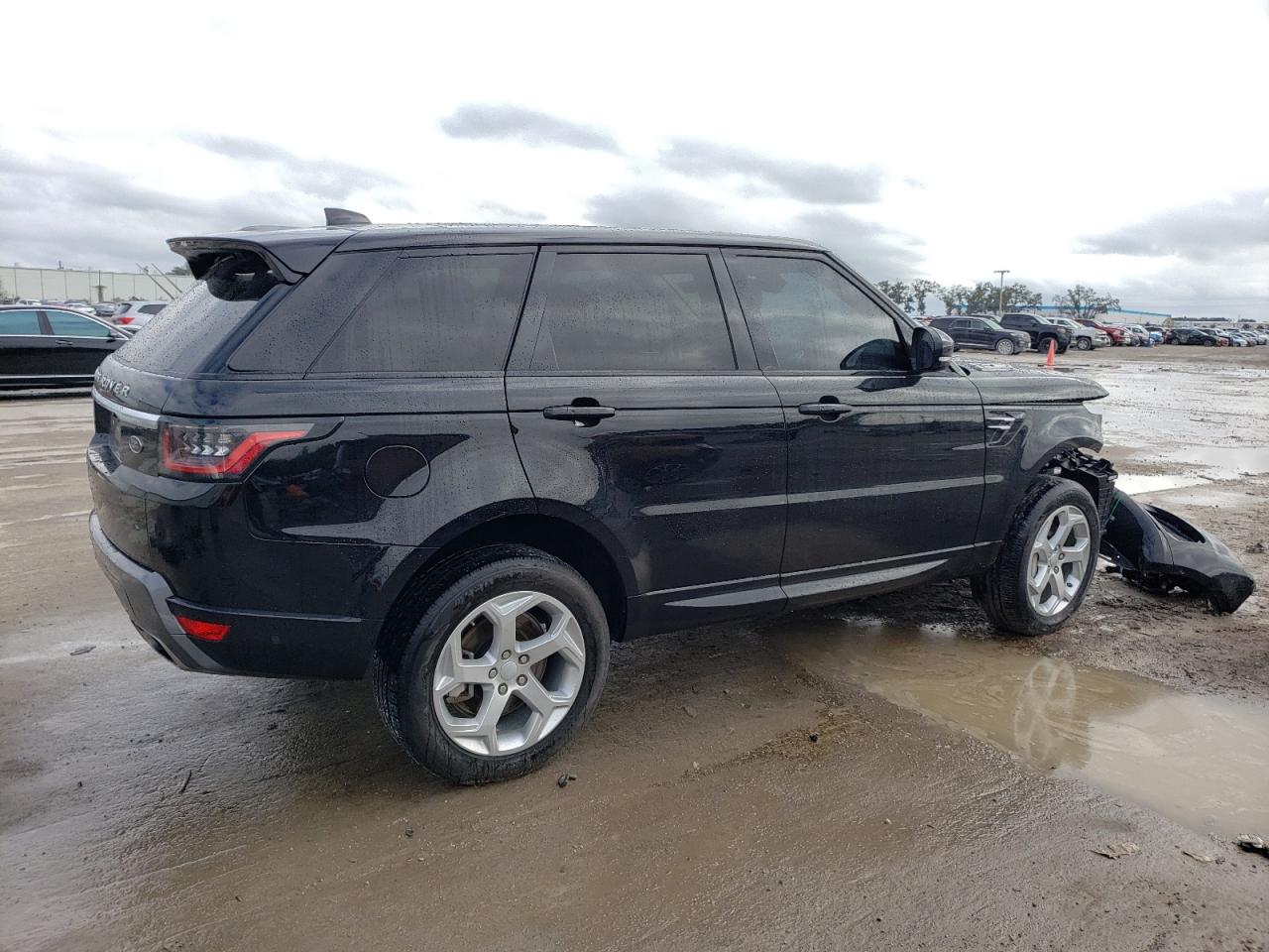 Image 3 of 2020 LAND ROVER RANGE ROVER SPORT HSE 2020 with VIN SALWR2SU4LA899626