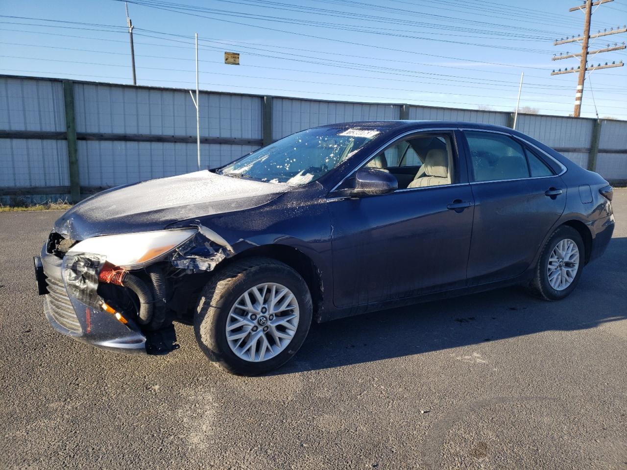 Obraz 1 z 2016 TOYOTA CAMRY LE 2016 z VIN 4T4BF1FK1GR570583