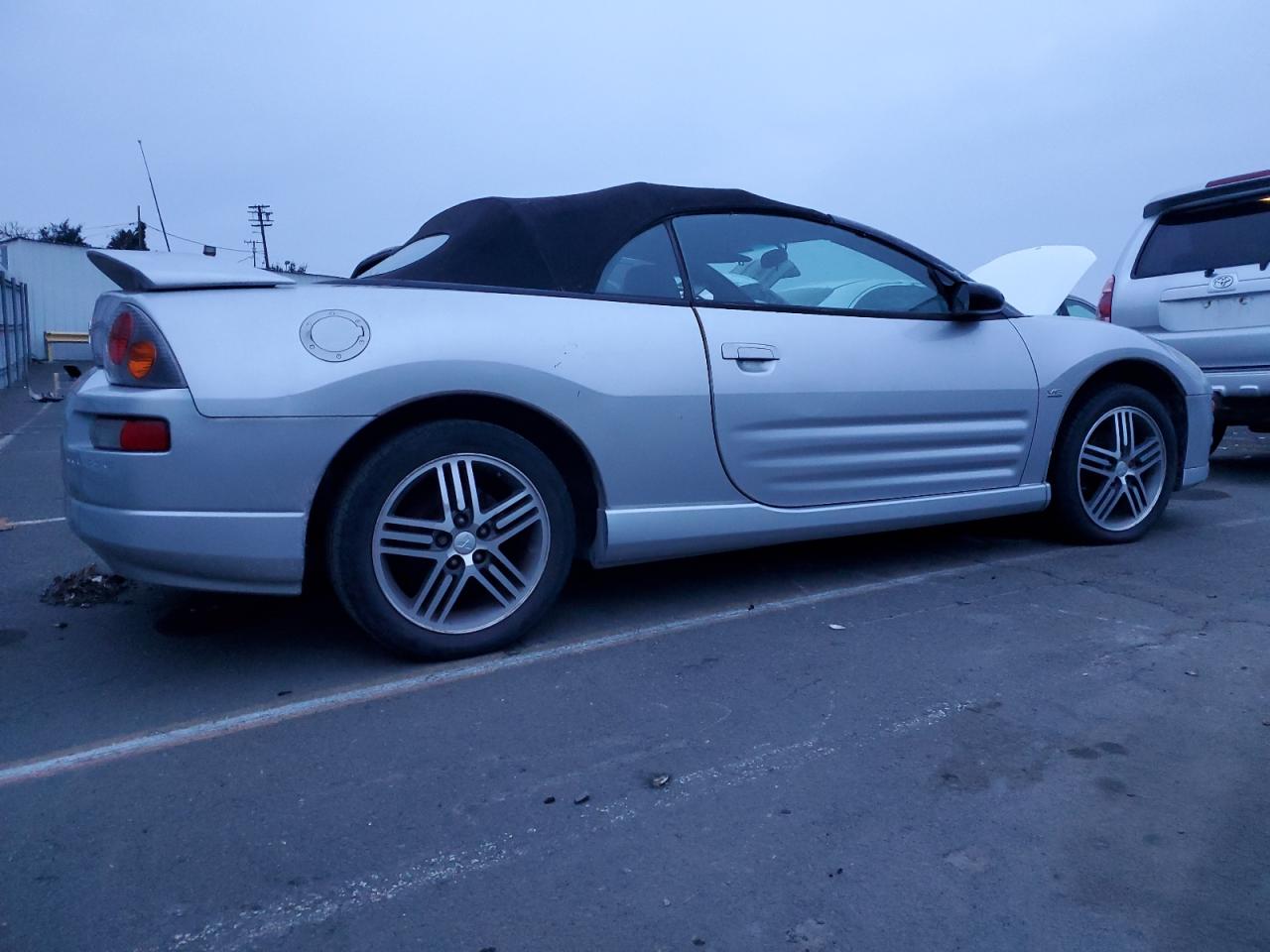 Obraz 3 z 2003 MITSUBISHI ECLIPSE SPYDER GTS 2003 z VIN 4A3AE75H33E009163