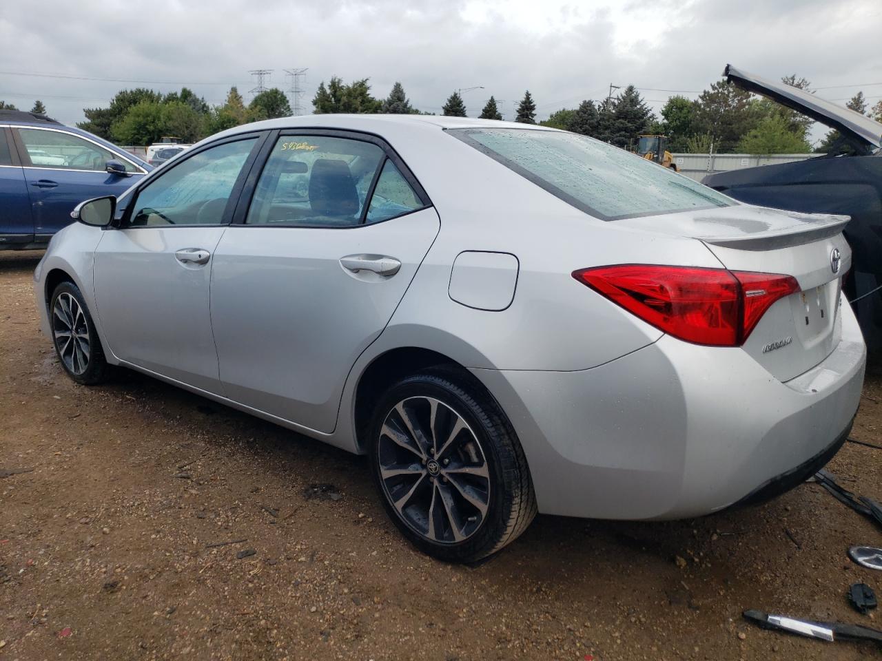 Image 2 of 2019 TOYOTA COROLLA L 2019 with VIN 2T1BURHE1KC233881