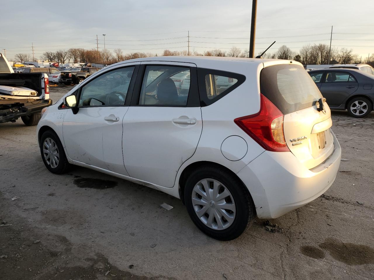 Image 2 of 2015 NISSAN VERSA NOTE S 2015 with VIN 3N1CE2CP9FL379243