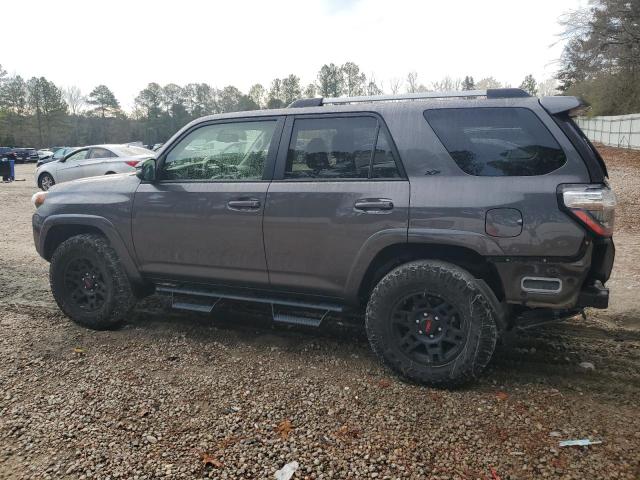 Obraz 2 z 2019 TOYOTA 4RUNNER SR5 2019 z VIN JTEBU5JR3K5631043